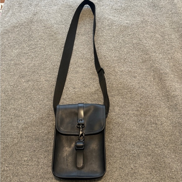 Rains Black Crossbody - Picture 1 of 8